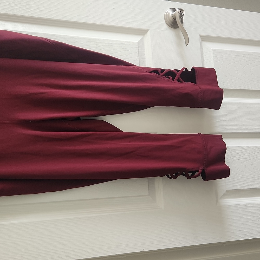 LIVI high rise soft Capri leggings with pockets - zinfandel size 18/20 - Picture 4 of 9